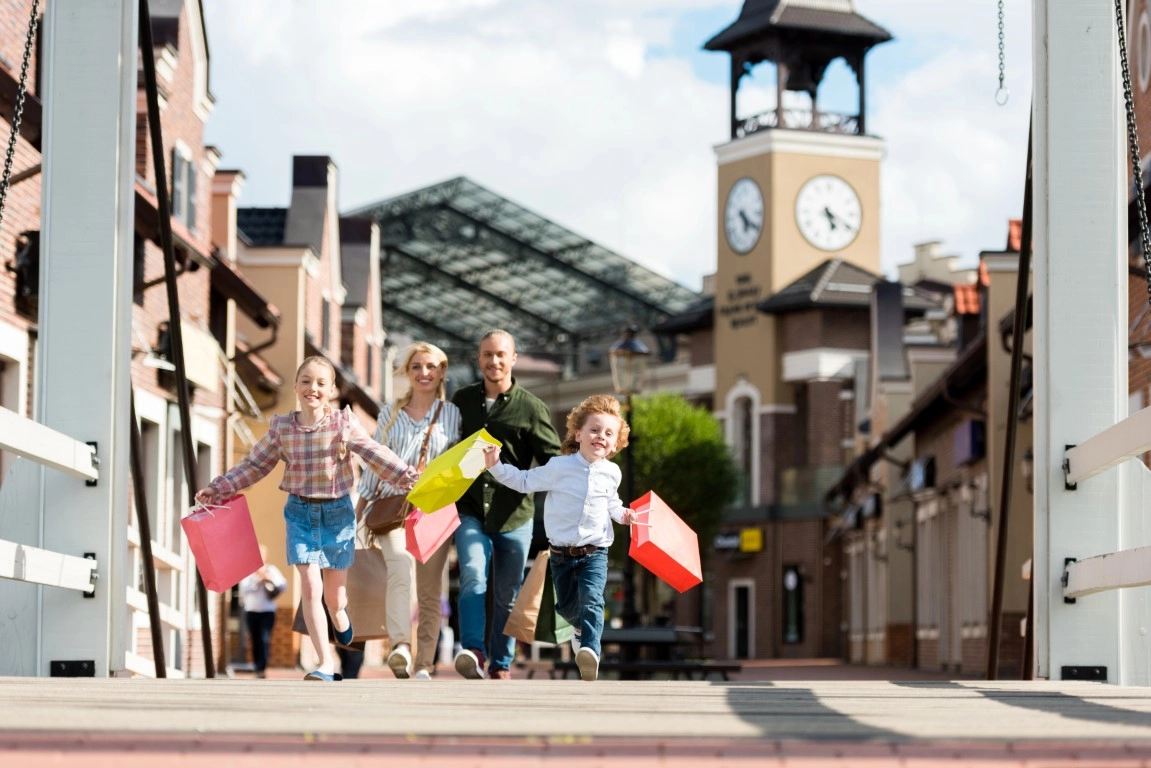 Explore the Role of Curb Appeal and Exterior Painting in Business Success